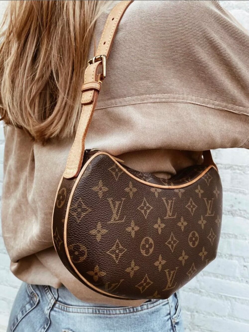 Louis Vuitton Monogram Croissant PM Shoulder bag - Picture 5 of 16